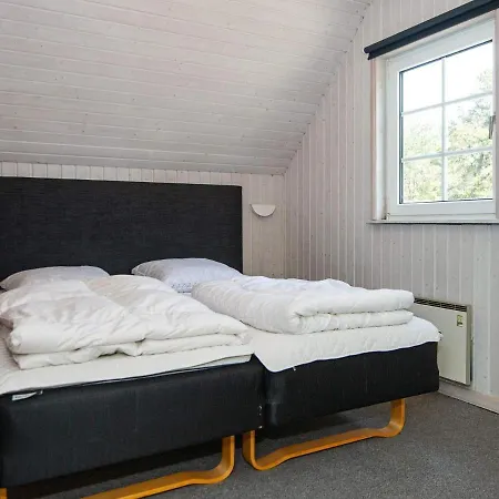10 Person Holiday In R M Kongsmark