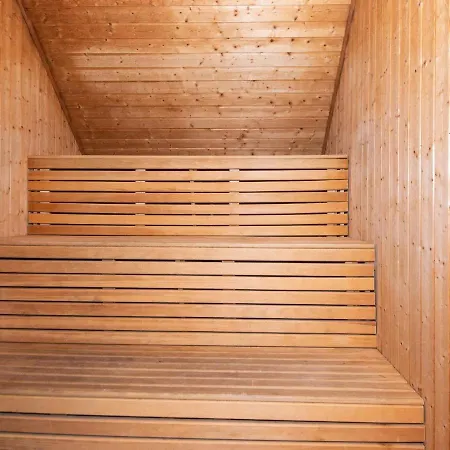 10 Person Holiday In R M Kongsmark