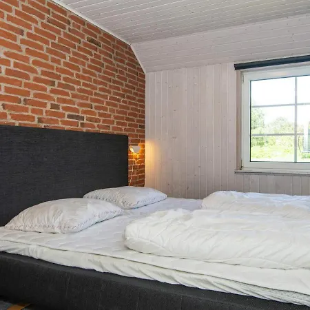 Semesterbostad 10 Person Holiday In R M *